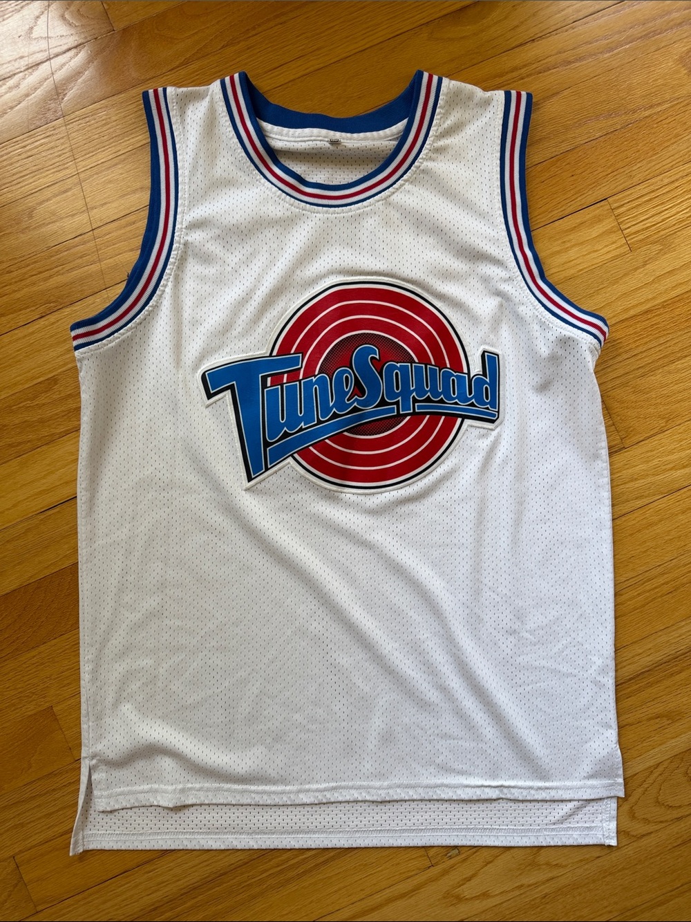 loony tunes space jam jersey